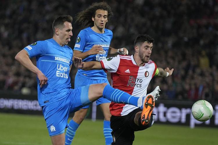 佩蒂特就 佩蒂特就