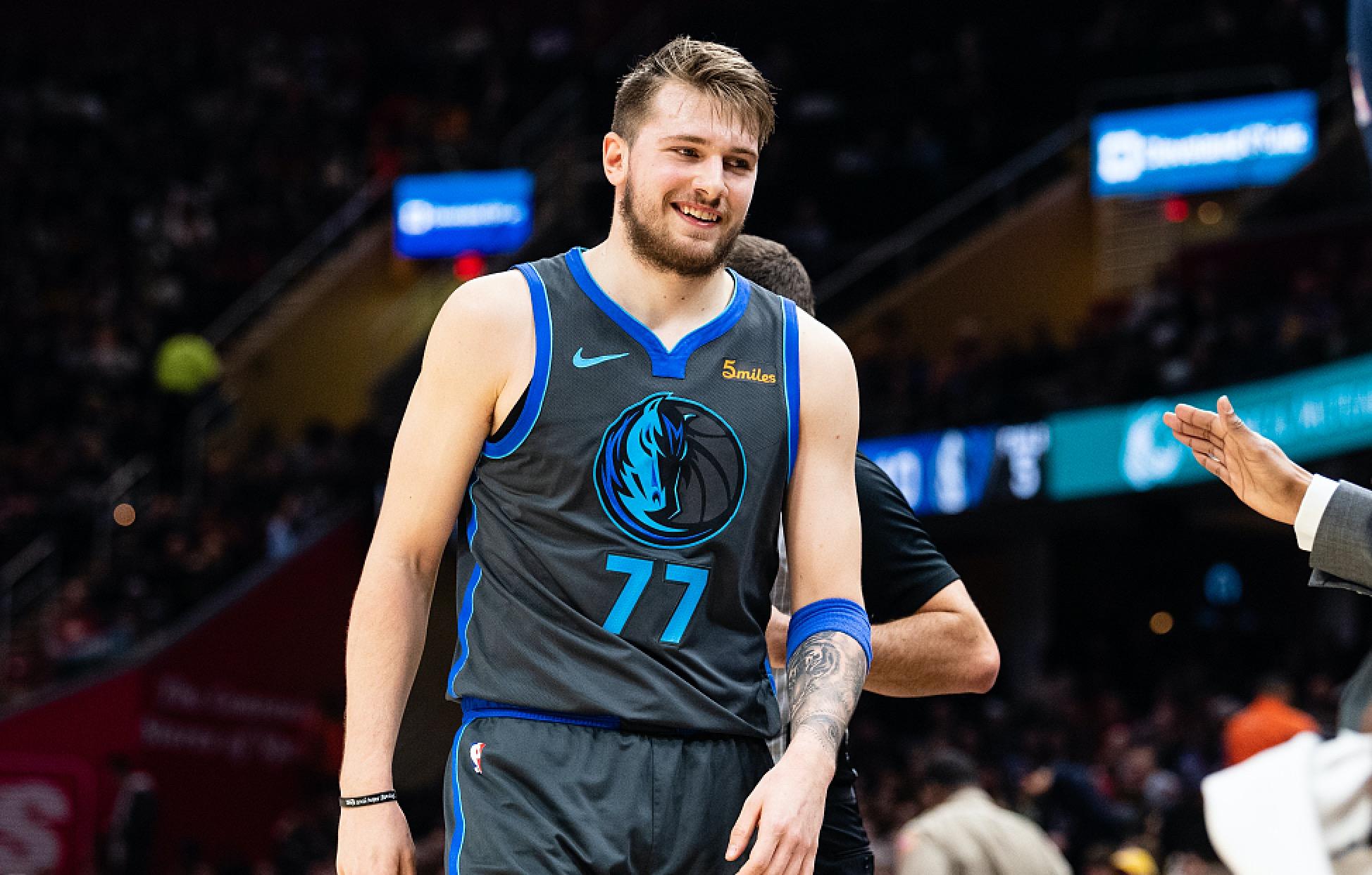 下拉开空间 下拉开空间