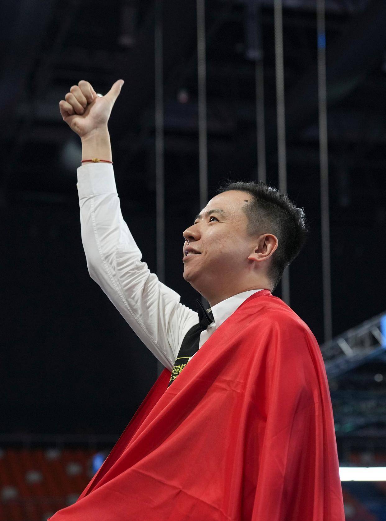 对他的关注 对他的关注