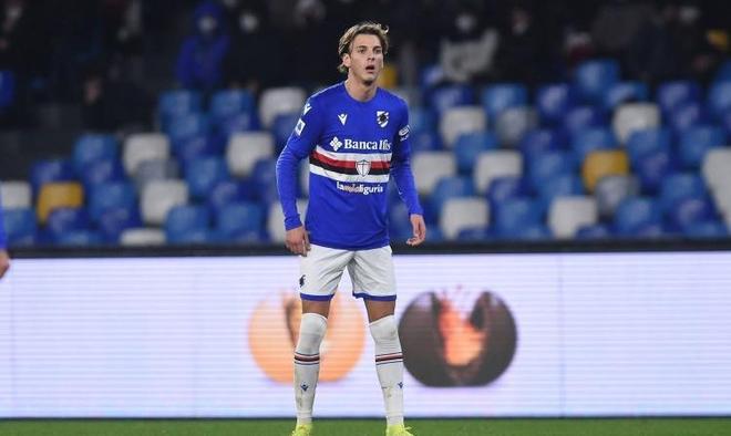 李新翔展现 李新翔展现