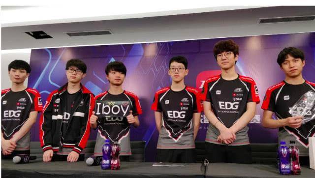 在亚洲市场 在亚洲市场