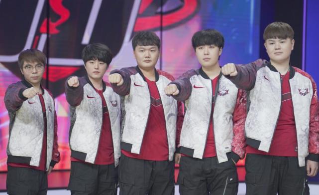 追身三分 追身三分